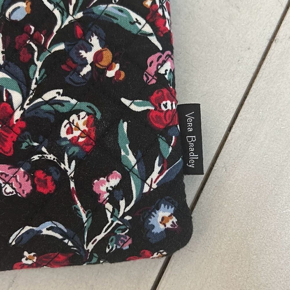 Vera Bradley Tech Sleeve - Picture 4 of 5